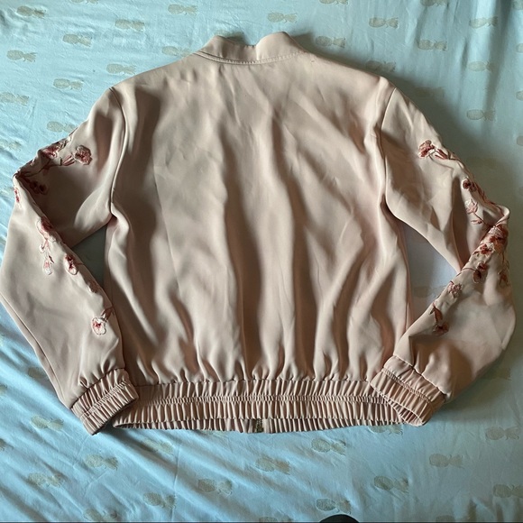 Bomber jacket - Picture 4 of 4